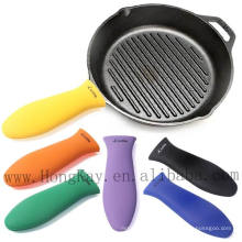 Silicone handle cover for cast iron skillets hot resistant holder for frying pans